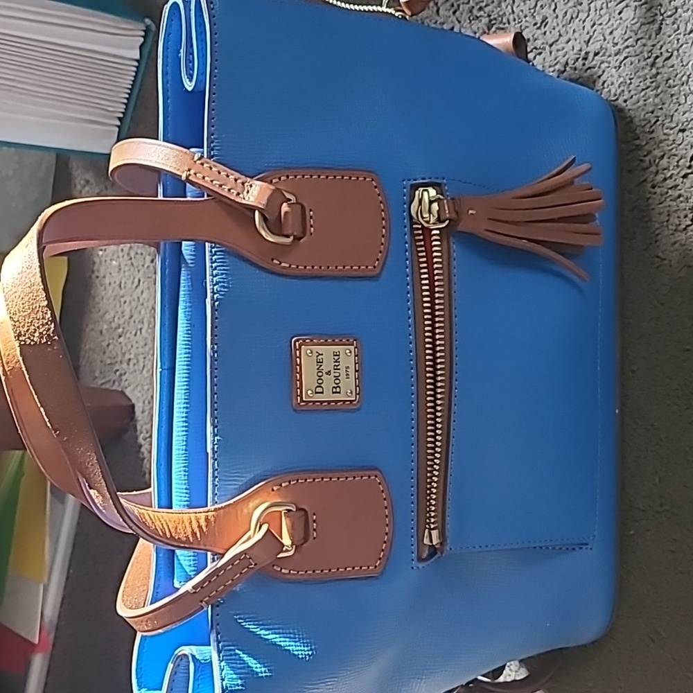 Dooney &  Bourke purse